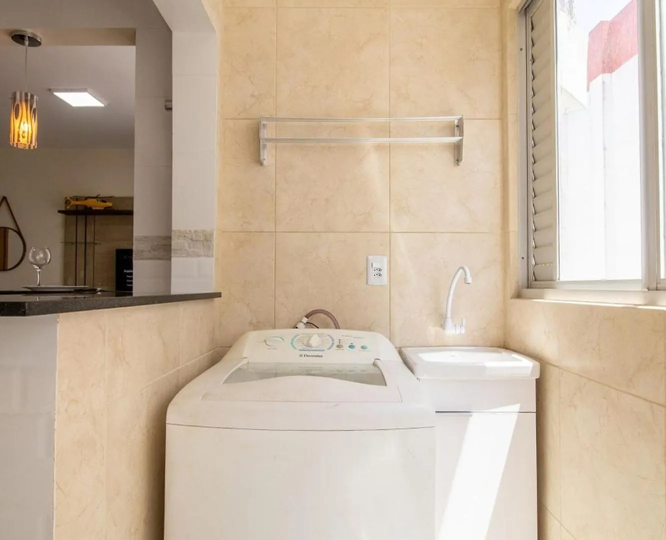 Apartment Crm127 - 3 Dorm, Confortavel, Garagem, Centro Balneario Camboriu