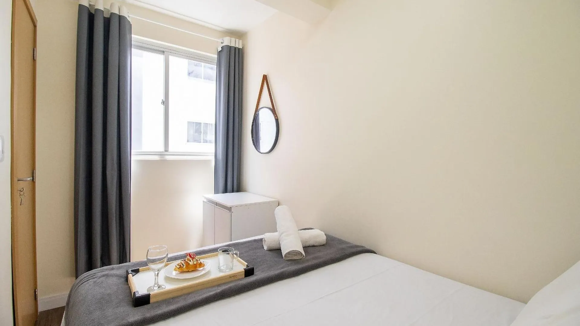 Crm127 - 3 Dorm, Confortavel, Garagem, Centro Balneario Camboriu 0*,  Brazil