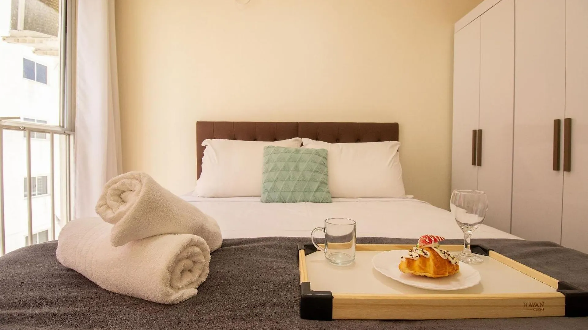 Apartment Crm127 - 3 Dorm, Confortavel, Garagem, Centro Balneario Camboriu Brazil